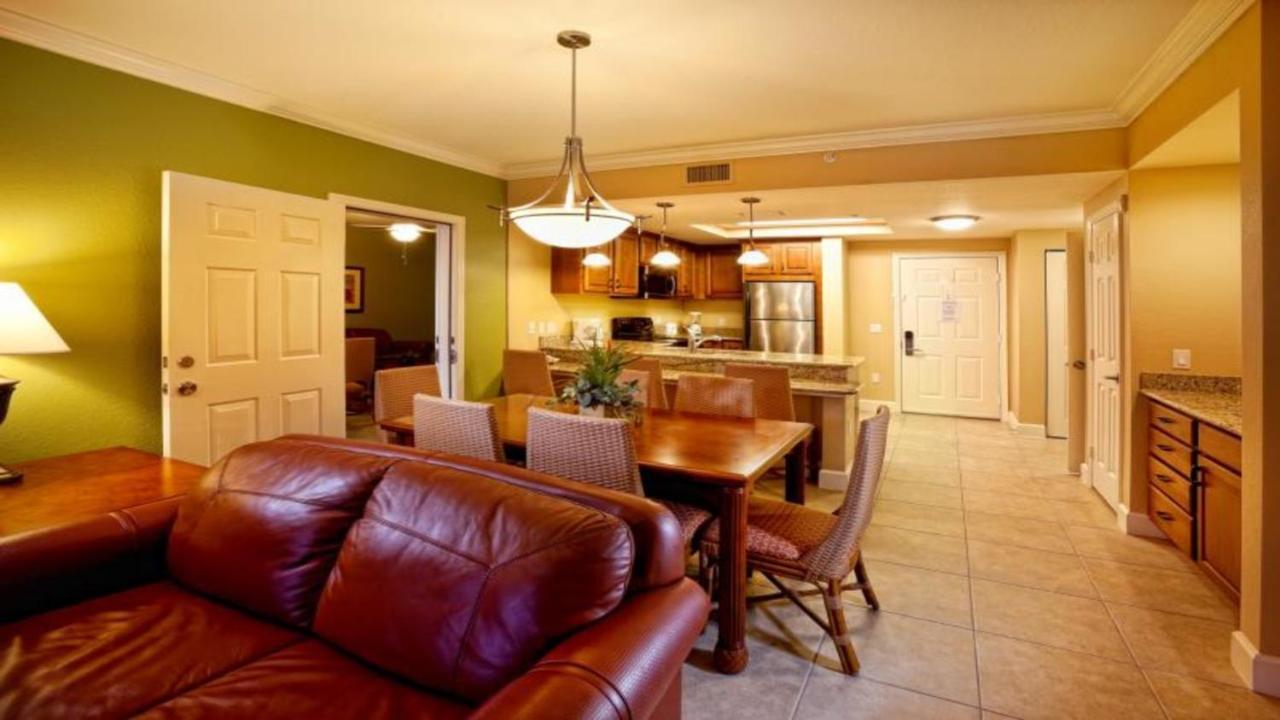 Stunning Condo Near Universal Studios Williamsburg Eksteriør billede